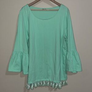 Crown & ivy Women's Medium Mint Green Pom Pom Tassel Hem Bell Sleeve Knit Top